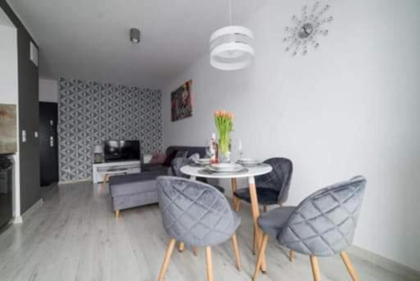 Apartament Nikola Gdansk Bagian luar foto